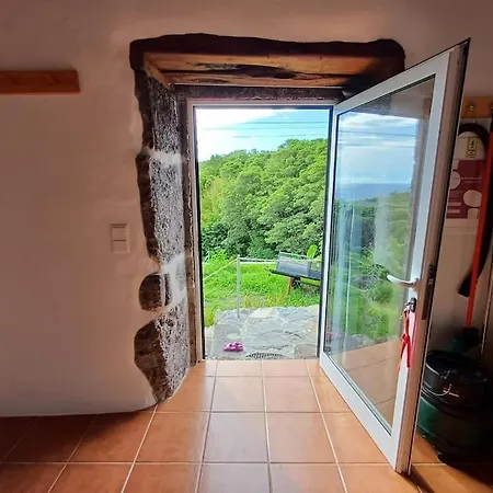 Casa Kasule - Rral4671 * Lajes das Flores