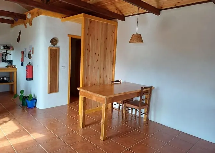 Casa Kasule - Rral4671 Lajes das Flores